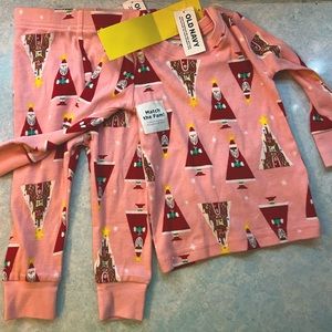 ✨ brand new ✨ old navy Christmas pajama set